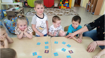 Развивающая игра "Мемо".