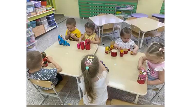 День рождения русской матрешки.